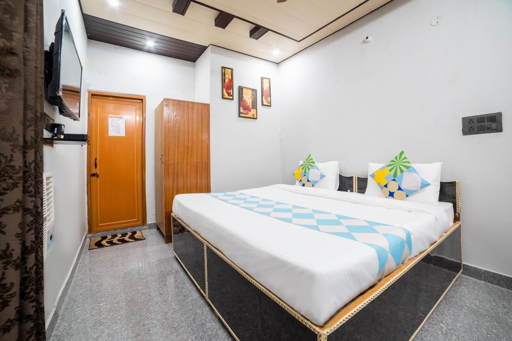 Hotel O Home Gautam Homestay Dehradun Exteriör bild