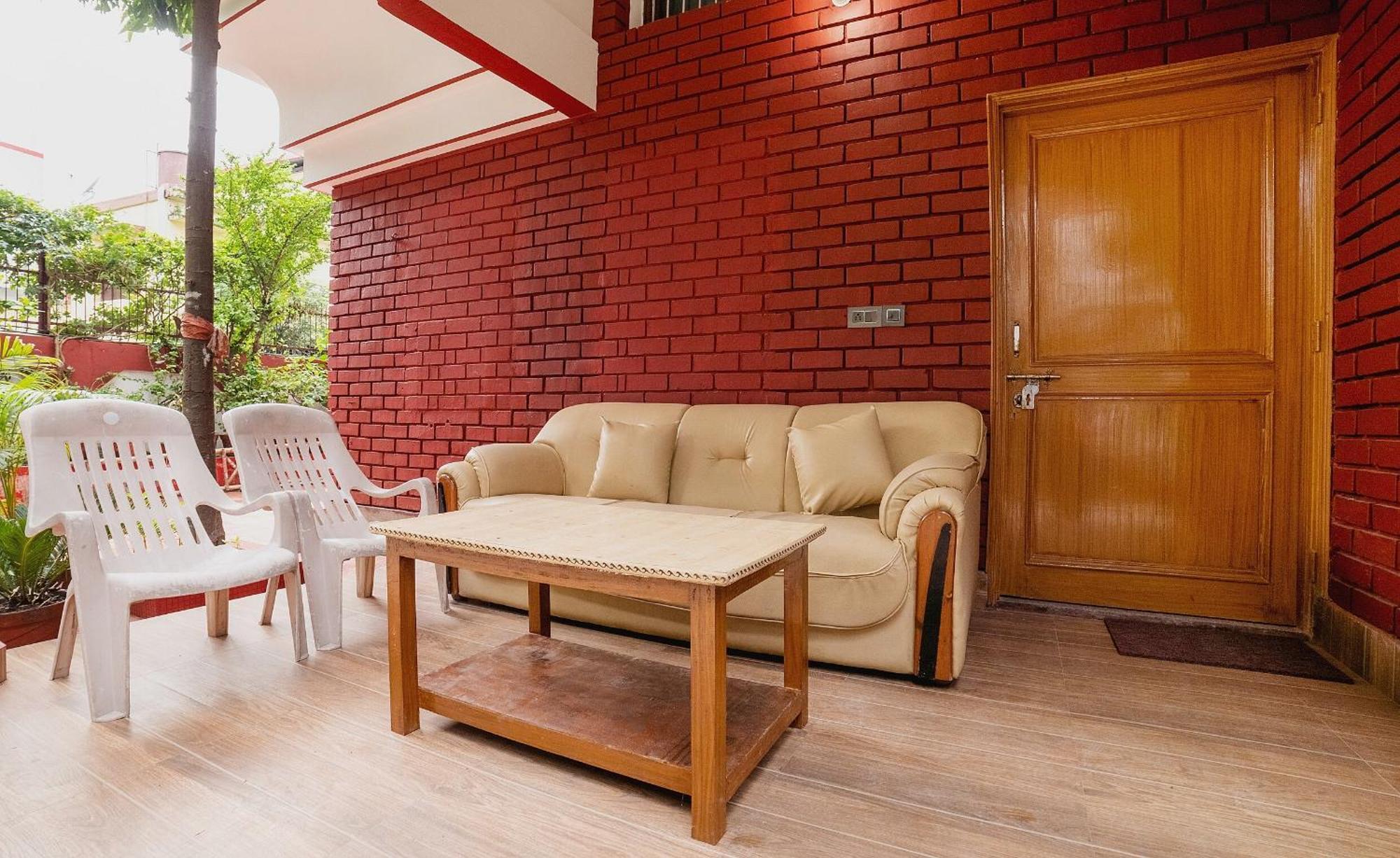 Hotel O Home Gautam Homestay Dehradun Exteriör bild