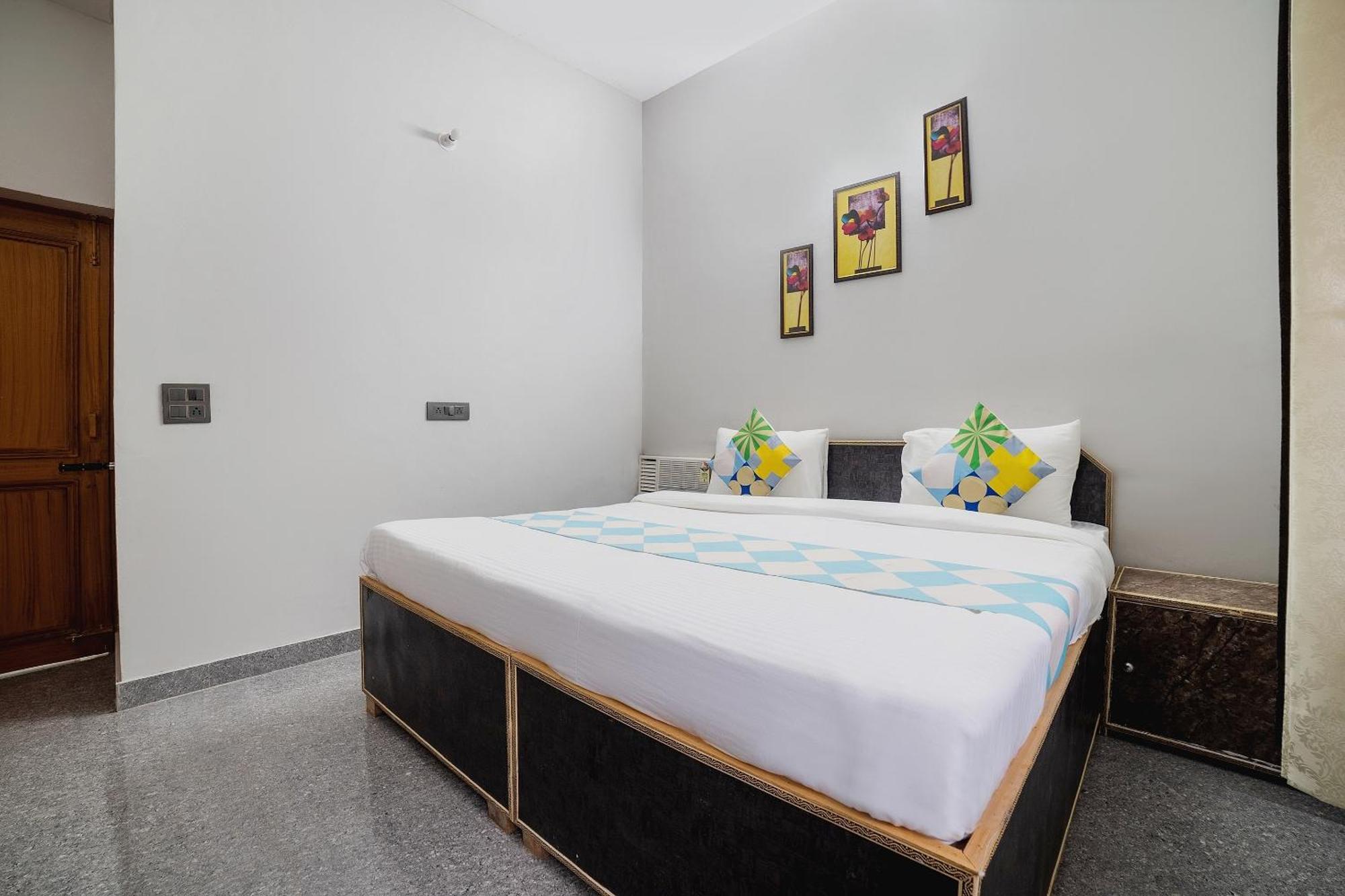 Hotel O Home Gautam Homestay Dehradun Exteriör bild